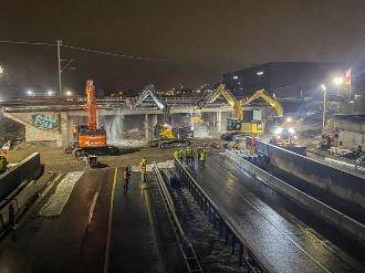 Abriss Brücke A81 2.4.2022 Nacht-Foto Dettenmeyer