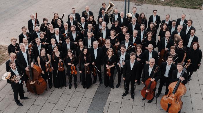 Süddeutsche Philharmonie Böblingen Orchesterbild_Gruppenfoto