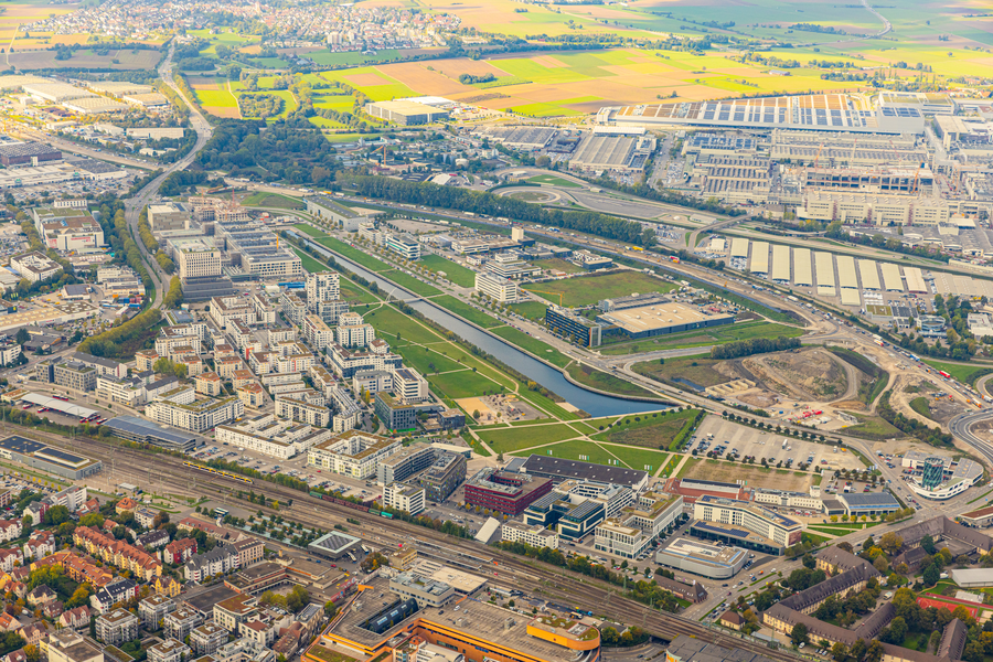 Bild vom Flugfeld aus Vogelperspektive